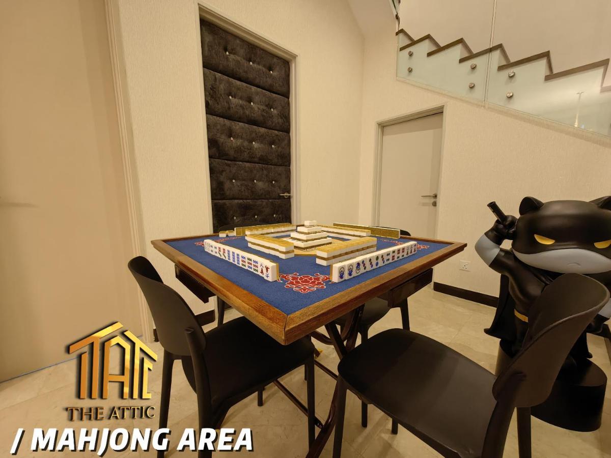 Attic Silverscape & Jonker *