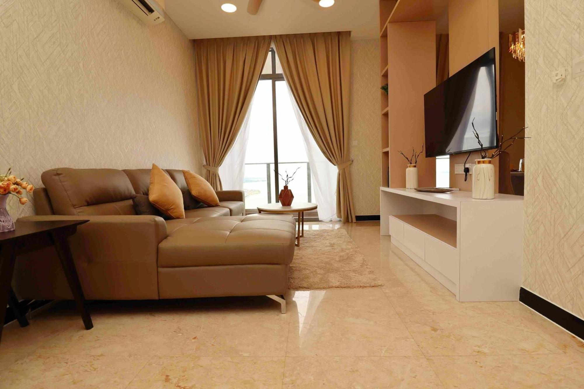 Attic Silverscape & Jonker Aparthotel