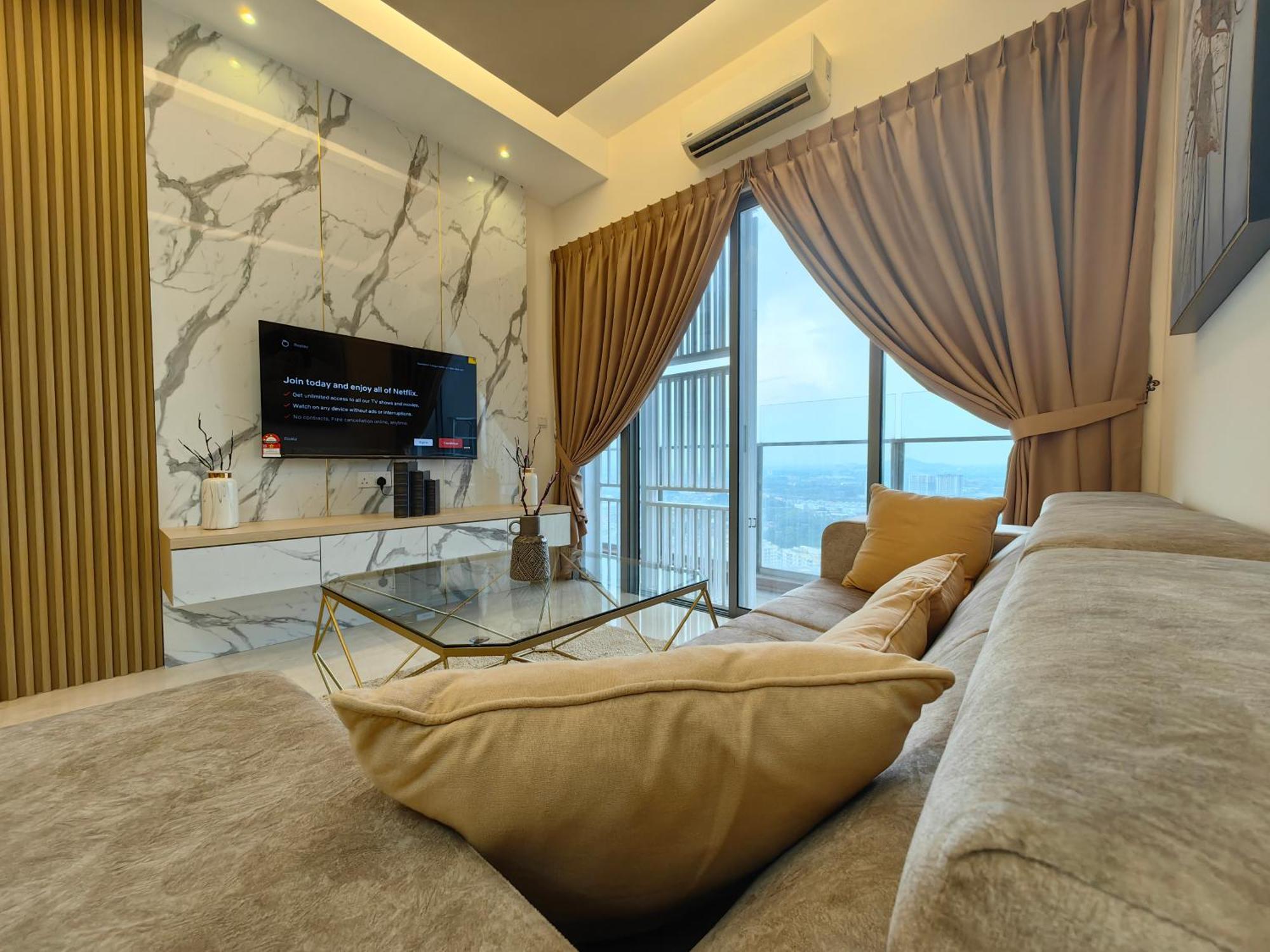 Attic Silverscape & Jonker