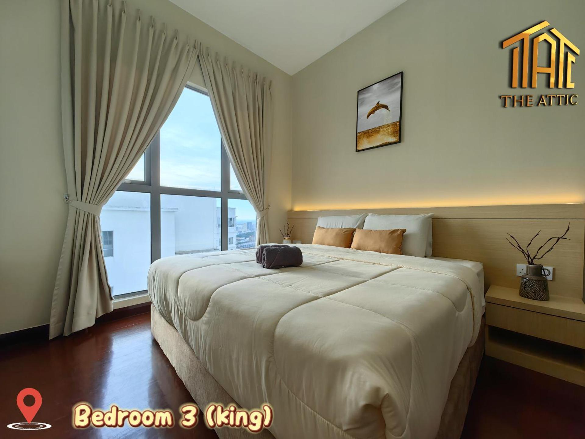 Attic Silverscape & Jonker